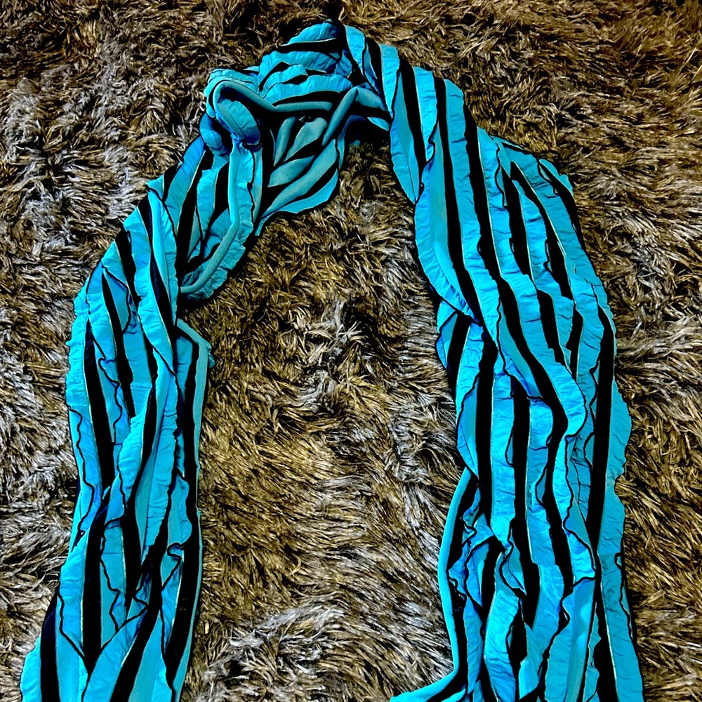 Blue and black striped scarf